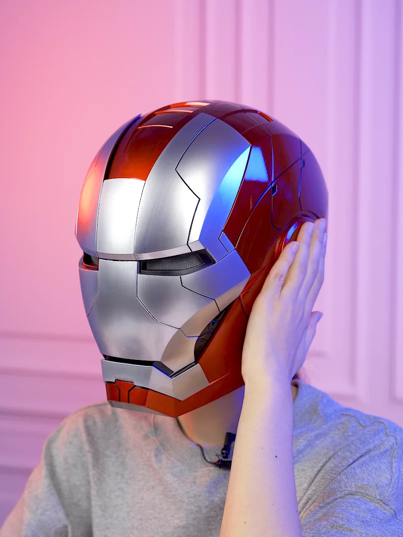 Casco Iron Man MK5 1:1 con Apertura Automatica, Comandi Vocali e LED – 60 cm