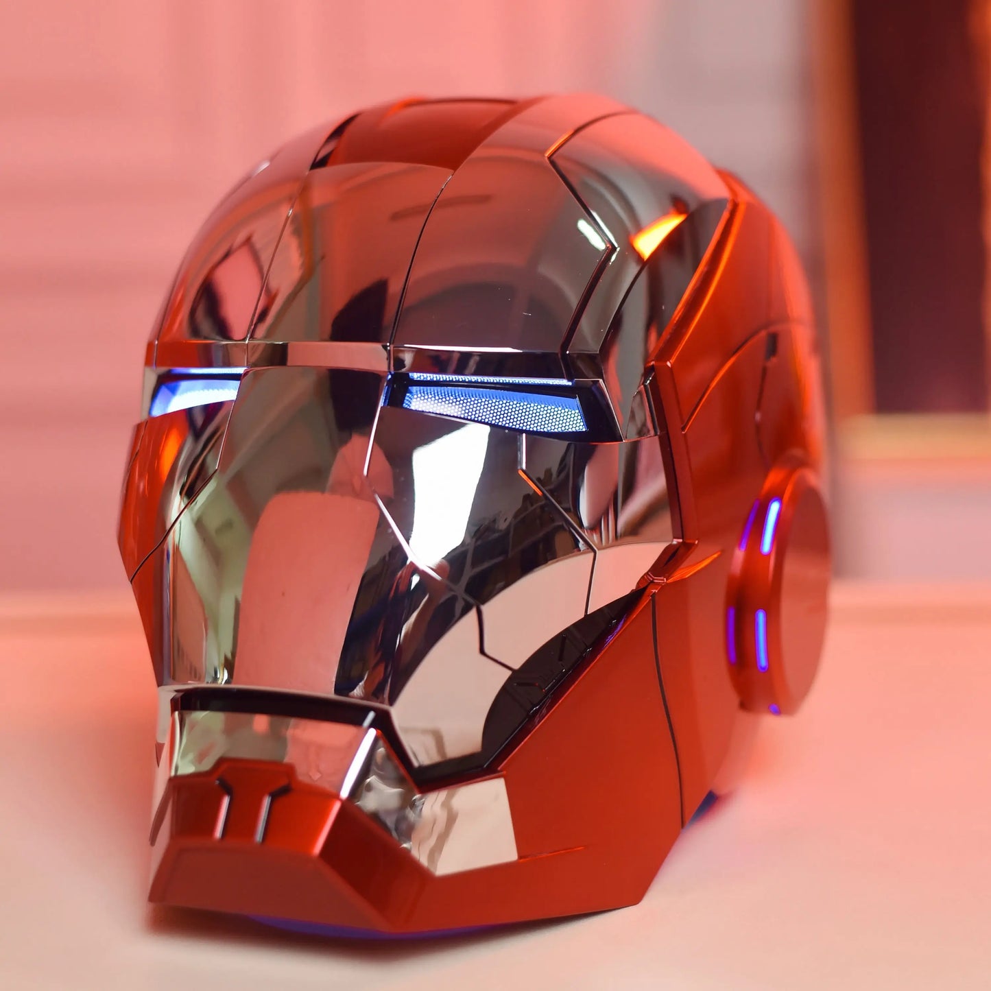 Casco Iron Man MK5 1:1 con Apertura Automatica, Comandi Vocali e LED – 60 cm